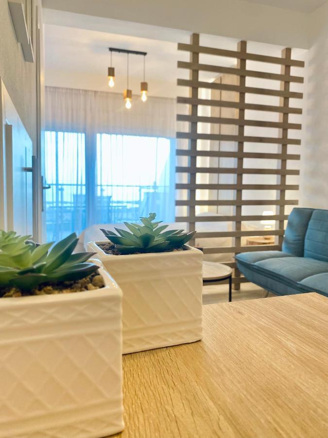 Ifigenia Sea View Apartments Chrysi Ammoudia Bagian luar foto